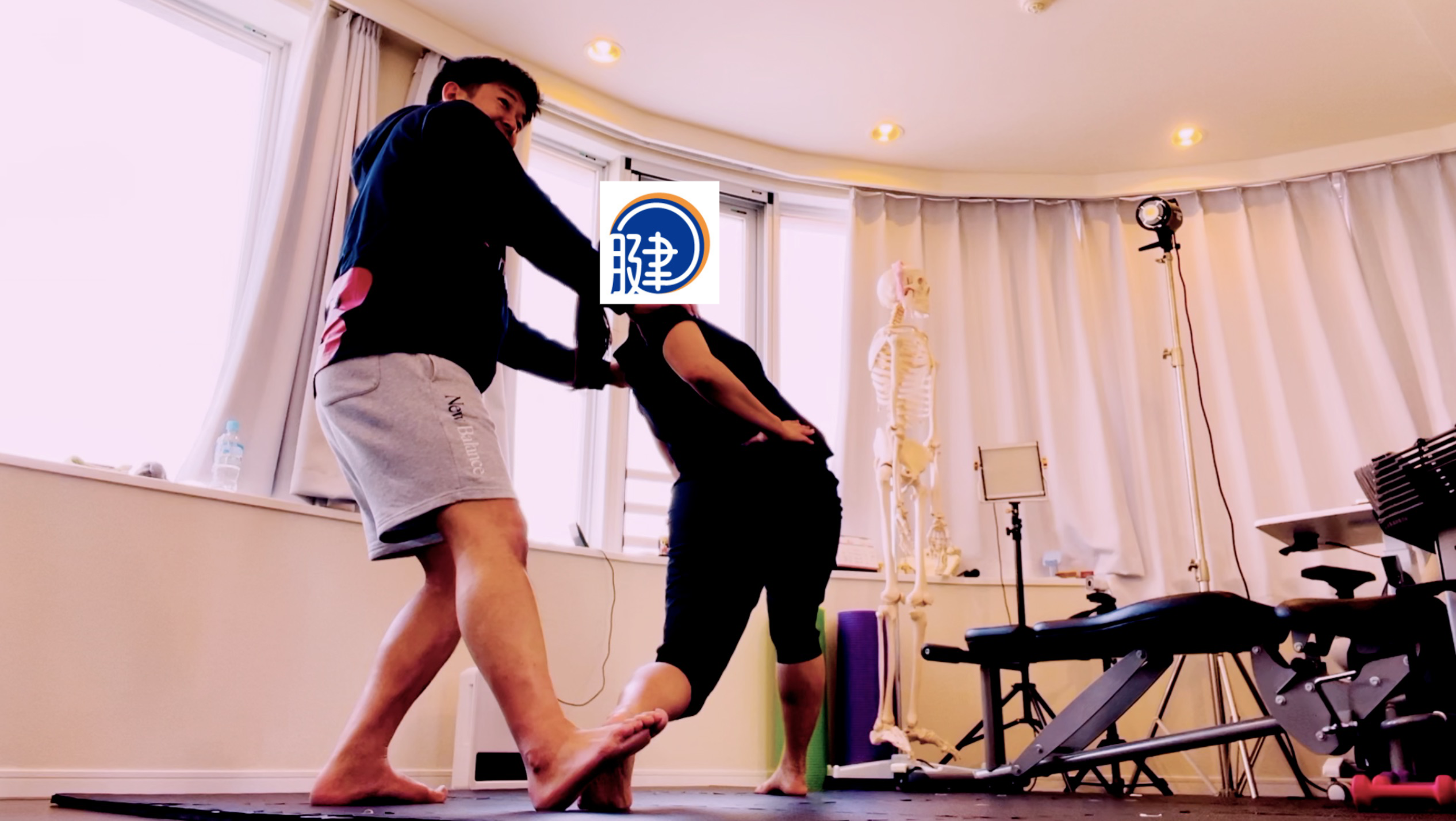 顔のリフトアップ